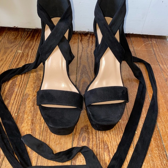 Boohoo, Black, Size 9, 5.5 inch Lace-up Platform Heels - Picture 3 of 7